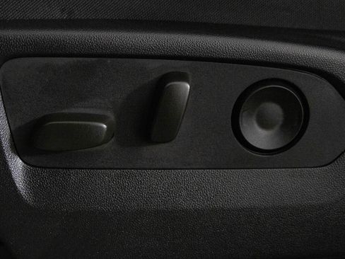 Certified 2025 Chevrolet Silverado 1500 RST image 17