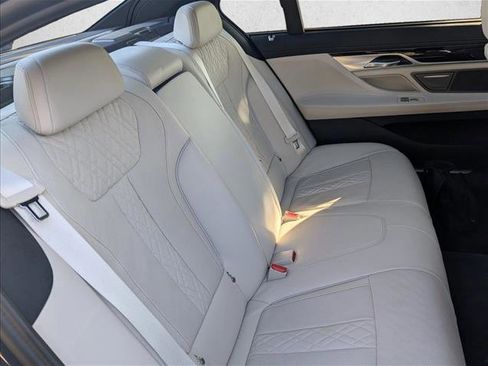 Certified 2022 BMW 740i xDrive w/ M Sport Package image 22