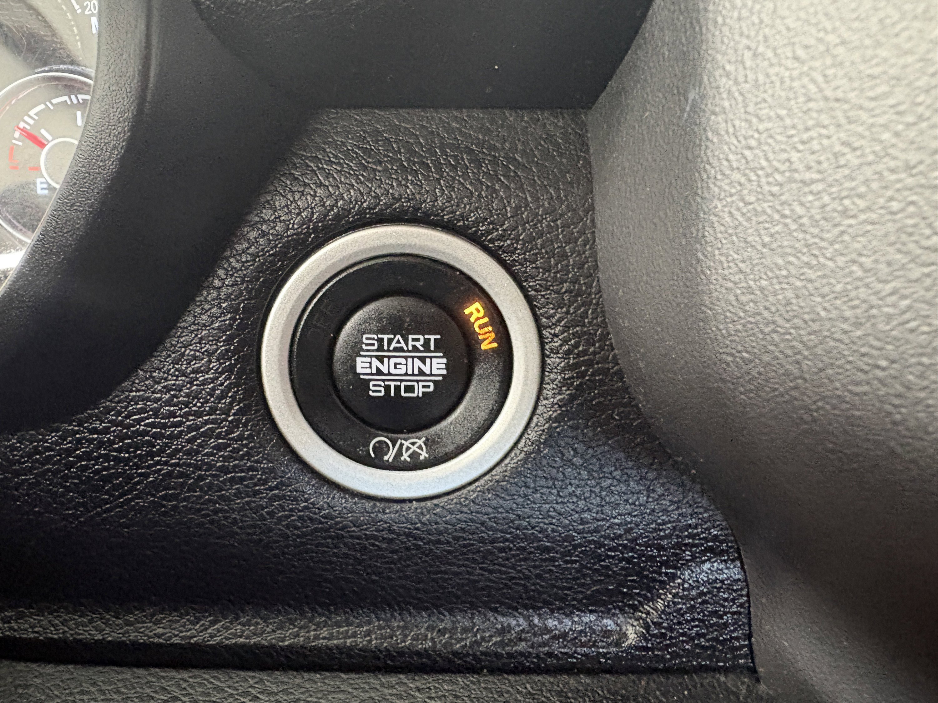 Used 2024 RAM 2500 Big Horn AWD/4WD image 18