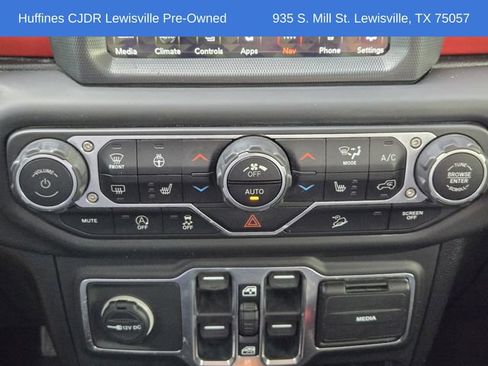 Used 2021 Jeep Wrangler Unlimited Rubicon AWD/4WD image 25