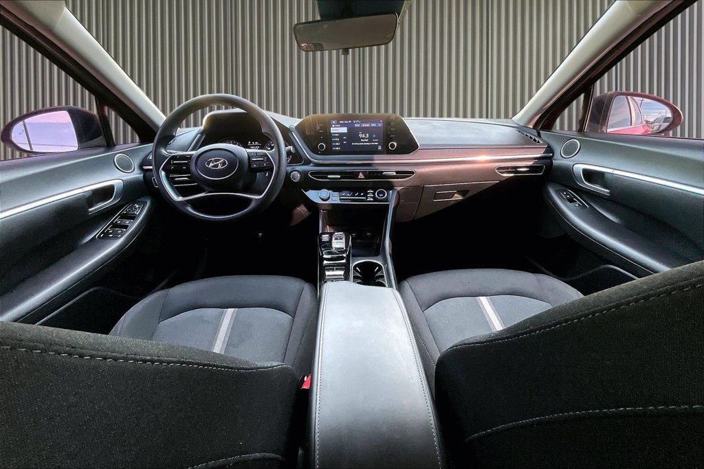 Used 2020 Hyundai Sonata SEL FWD image 17