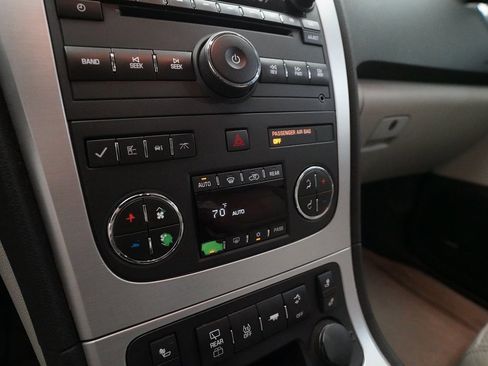 Used 2012 GMC Acadia SLT image 22