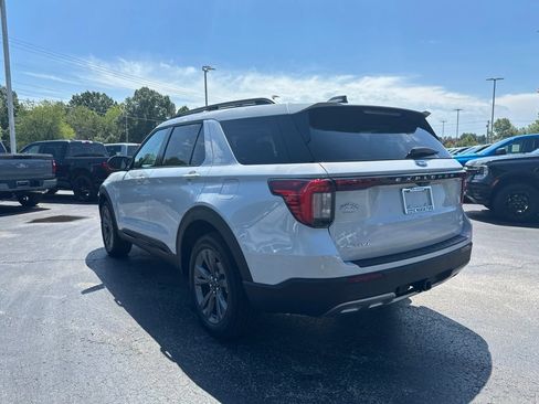New 2026 Ford Explorer Active w/ Active Comfort Package AWD/4WD image 5