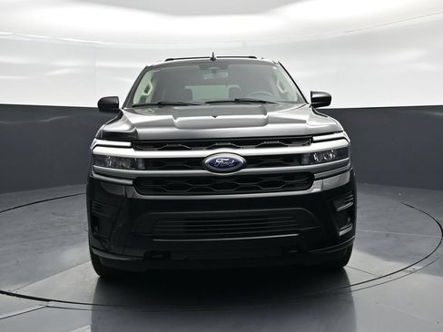 Used 2024 Ford Expedition XLT AWD/4WD image 25