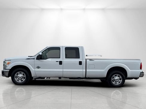 Used 2014 Ford F250 XLT w/ XLT Premium Package RWD image 6