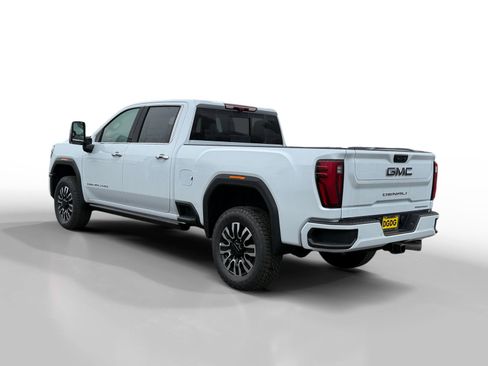 New 2026 GMC Sierra 2500 Denali Ultimate w/ Max Trailering Package image 3