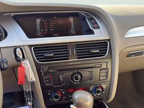 Used 2009 Audi A4 2.0T Premium Plus image 17