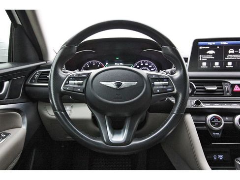 Used 2021 Genesis G70 2.0T RWD image 15