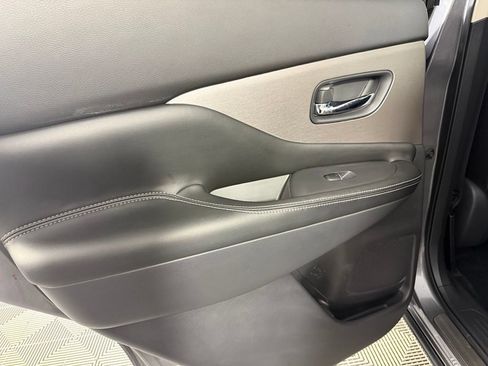 Used 2024 Nissan Murano SL FWD image 27