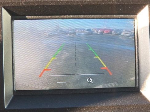 Used 2017 Ford F350 XLT image 3