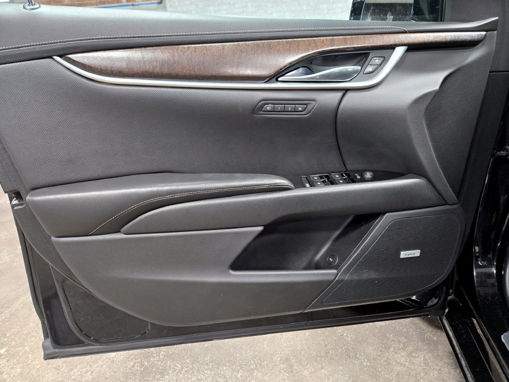 Used 2018 Cadillac XTS Luxury AWD/4WD image 7