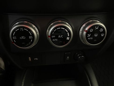 Used 2024 Mitsubishi Outlander Sport ES image 36