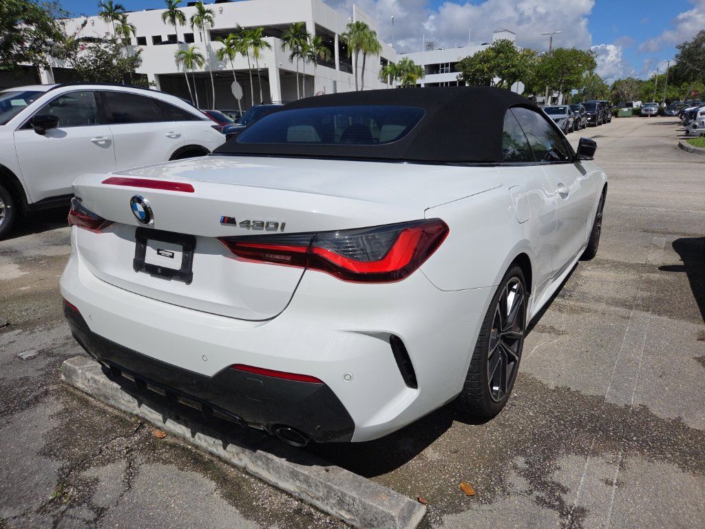 Used 2023 BMW 430i xDrive Convertible w/ M Sport Package AWD/4WD image 5