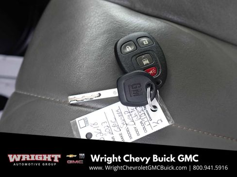 Used 2023 GMC Savana 2500 w/ Driver Convenience Package image 32