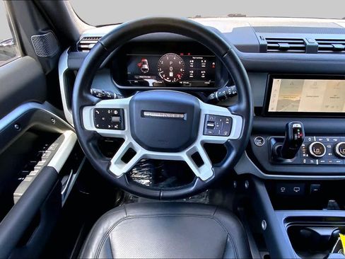 Used 2024 Land Rover Defender 110 S AWD/4WD image 6