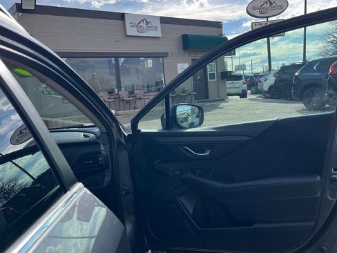 Used 2020 Subaru Outback Premium w/ Tech Package 1 AWD/4WD image 11