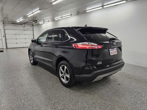 Used 2024 Ford Edge SEL w/ Convenience Package AWD/4WD image 6
