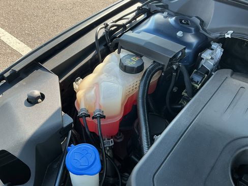 Used 2018 Lincoln MKZ Premiere image 38