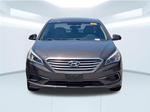 Used 2017 Hyundai Sonata SE FWD image 10