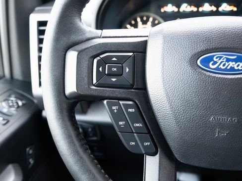 Used 2019 Ford F150 XLT w/ Equipment Group 302A Luxury image 7