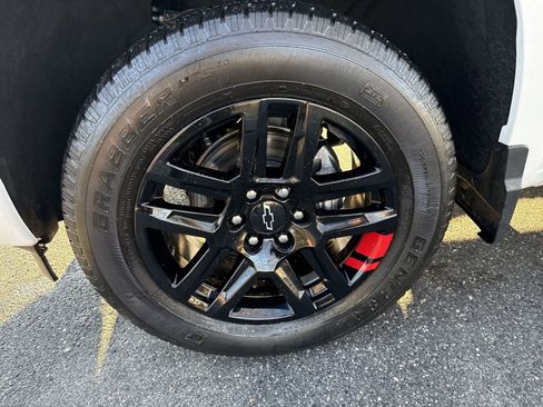 Used 2024 Chevrolet Silverado 1500 RST w/ Redline Edition image 12