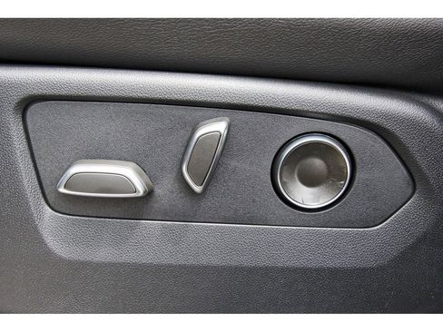 New 2026 Cadillac Escalade ESV 2WD image 23