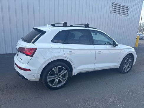 Used 2025 Audi Q5 2.0T Premium image 3