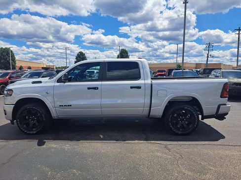 New 2026 RAM 1500 4x4 Crew Cab image 6