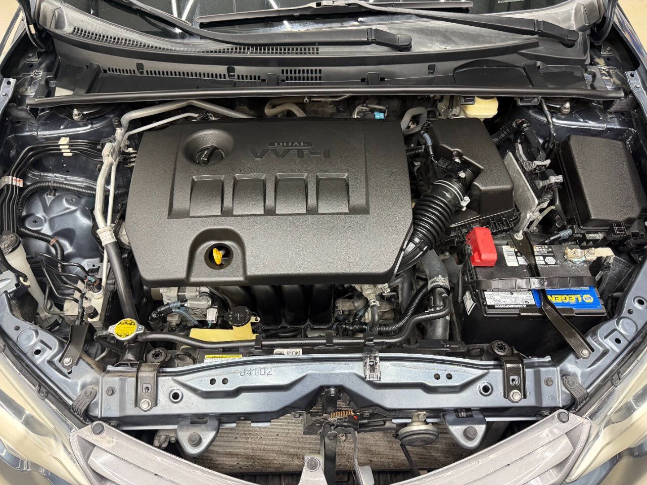 Used 2016 Toyota Corolla LE FWD image 7