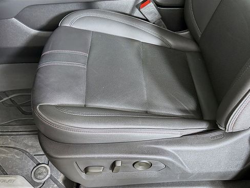 Used 2024 Chevrolet Tahoe RST w/ Luxury Package image 19