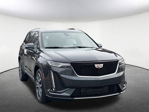 Certified 2023 Cadillac XT6 Sport image 8