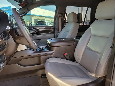 Used 2021 Chevrolet Tahoe LT w/ Rear Media and Nav Package image 19