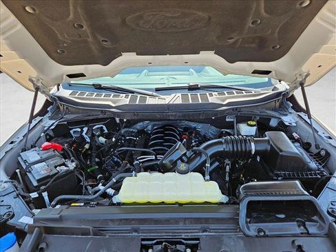 Used 2024 Ford F150 XLT w/ FX4 Off-Road Package AWD/4WD image 23