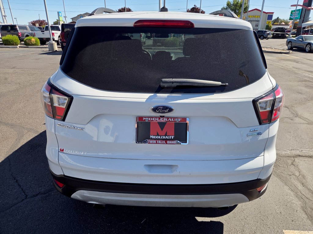 Used 2018 Ford Escape SE AWD/4WD image 4