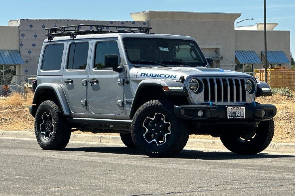 Used 2021 Jeep Wrangler Unlimited Rubicon 4xe w/ Cold Weather Group AWD/4WD image 2