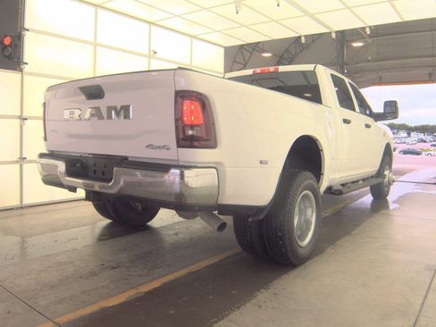 Used 2026 RAM 3500 Tradesman AWD/4WD image 6
