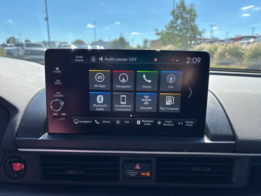 Used 2024 Honda Pilot Elite image 8