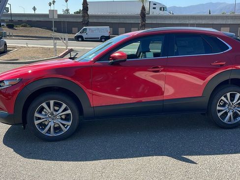 Used 2025 MAZDA CX-30 AWD 2.5 S w/ Preferred Package image 12