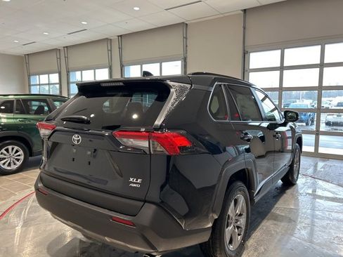 New 2025 Toyota RAV4 XLE image 7