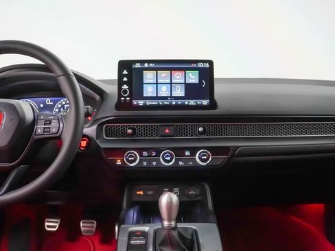 Used 2025 Honda Civic Type R image 18