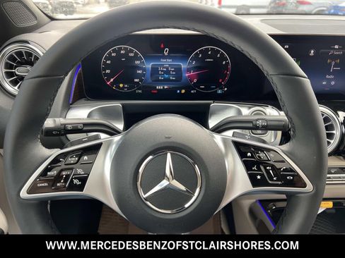 New 2026 Mercedes-Benz GLB 250 4MATIC image 24
