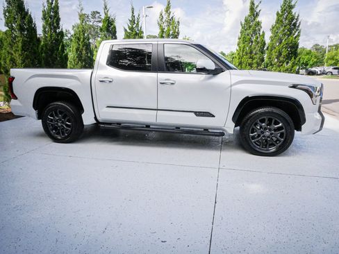 Used 2026 Toyota Tundra Platinum AWD/4WD image 11
