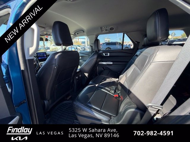 Used 2022 Ford Explorer XLT w/ Equipment Group 202A RWD image 13