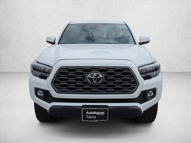 Used 2023 Toyota Tacoma TRD Off-Road w/ Black Out Package (TMS) AWD/4WD image 2