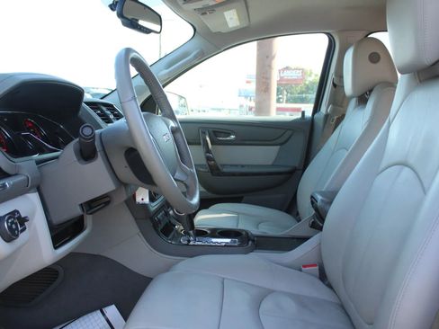 Used 2013 GMC Acadia SLT image 15