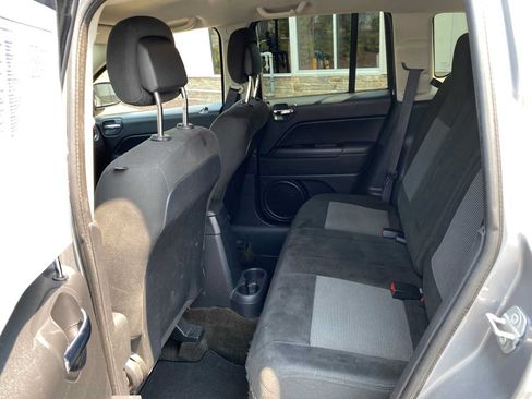 Used 2017 Jeep Compass Sport w/ Power Value Group FWD image 11