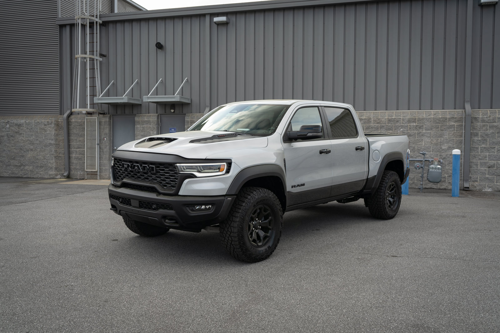 New 2026 RAM 1500 RHO w/ RHO Level 1 Equipment Group AWD/4WD image 11
