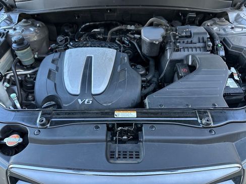 Used 2012 Hyundai Santa Fe Limited w/ Navigation Pkg 4 image 13