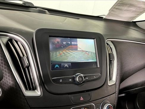 Used 2017 Chevrolet Malibu LS w/ LPO, Convenience Package 2 image 14