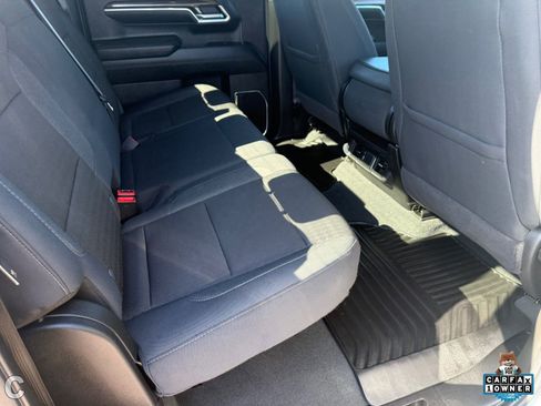 Used 2024 Chevrolet Silverado 1500 LT RWD image 15